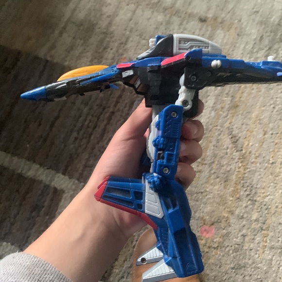 Starscream transformers toy - Picture 2 of 4